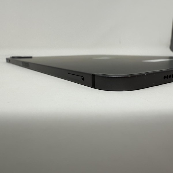 Apple iPad Pro 11 inch 2nd Gen 2020 - Unlocked, 256 GB, Gray, A2068
