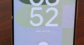 Mint
													Google Pixel 8 - Unlocked, Rose, 128 GB, 8 GB, G9BQD, Sub-6 5G, photo 3 of 12