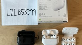 Used
													Apple AirPods Pro 2 - USB-C, photo 1 of 5
