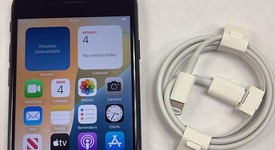 Mint
													Apple iPhone SE 3rd Gen 2022 - Unlocked, Midnight, 64 GB, A2595, photo 2 of 9