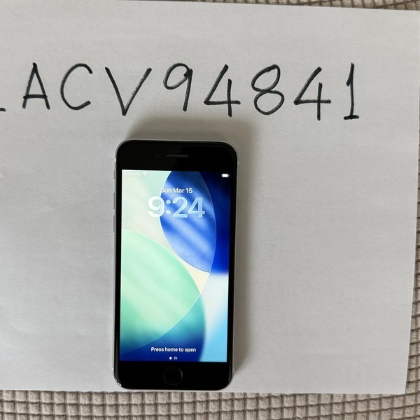 Apple iPhone SE 2nd Gen 2020 - Unlocked, 256 GB, White, A2275