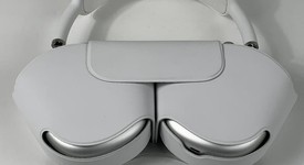 Used
													Apple AirPods Max - Silver, photo 2 of 8