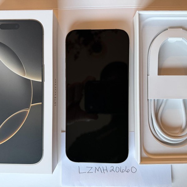 Apple iPhone 16 Pro - Unlocked, 256 GB, Natural, A3083