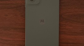 Mint
													Moto G 5G (2024) - Unlocked, Green, 128 GB, 4 GB, photo 2 of 8