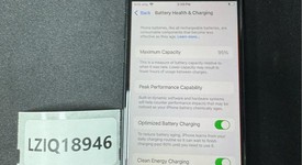 Fair
													Apple iPhone SE 3rd Gen 2022 - Unlocked, Midnight, 64 GB, A2595, photo 3 of 8