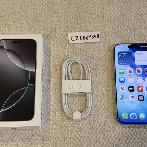 Apple iPhone 16 Pro Max - Unlocked, 256 GB, White, A3084