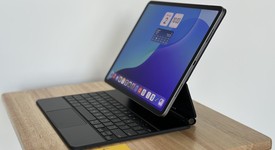 Mint
													Apple iPad Pro 12.9" 6th Gen 2022 - Wi-Fi, Gray, 128 GB, photo 5 of 24