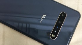 Mint
													LG V60 ThinQ 5G - Verizon, Blue, 128 GB, 8 GB, photo 4 of 7