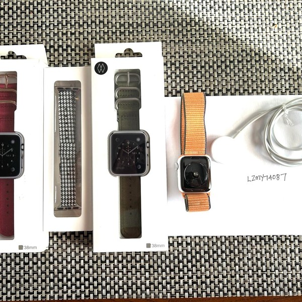 Apple Watch SE 1st Gen 40mm - Silver, A2351 - GPS, Nike