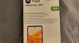 New
													Motorola Razr (2024) - Cricket, Orange, 256 GB, 8 GB, photo 1 of 2