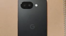 Good
													Google Pixel 9a - Verizon, Obsidian, 128 GB, 8 GB, photo 3 of 7