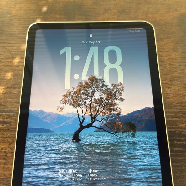Apple iPad Mini (6th Gen) - Wi-Fi, 64 GB, Starlight, A2567