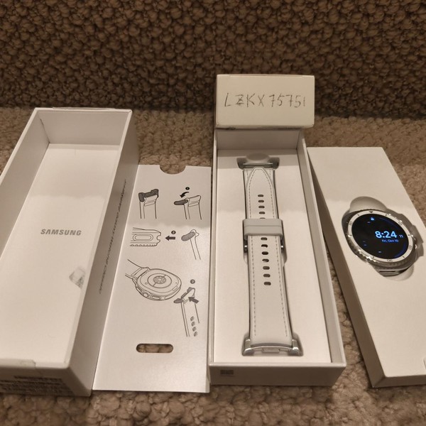 Samsung Galaxy Watch8 Classic - Unlocked, White, SM-L505, 46mm