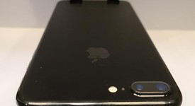 Good
													Apple iPhone 7 Plus - Unlocked, Black, 128 GB, A1784, GSM, photo 5 of 6