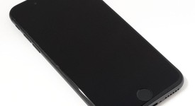 Mint
													Apple iPhone 8 - Unlocked, Gray, 64 GB, A1905, GSM, photo 5 of 10