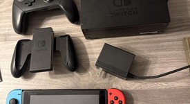 Mint
													Nintendo Switch - Red & Blue, 32 GB, photo 5 of 12