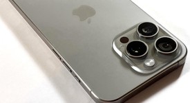 Good
													Apple iPhone 15 Pro Max - Verizon, Natural, 256 GB, A2849, photo 5 of 8
