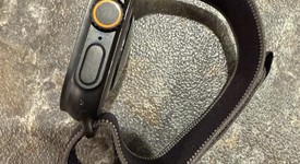 Mint
													Apple Watch Ultra 3 49mm - Unlocked, Black, A3281, photo 5 of 8