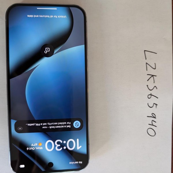 Google Pixel 10 Pro - Unlocked, 128 GB, Moonstone, G4QUR