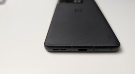 Good
													OnePlus 10 Pro - Unlocked, Black, 128 GB, 8 GB, NE2215, photo 3 of 7