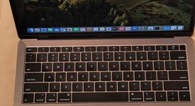 Good
													MacBook Air 2018 - 13" - I5, Gray, 512 GB, 16 GB, photo 1 of 9