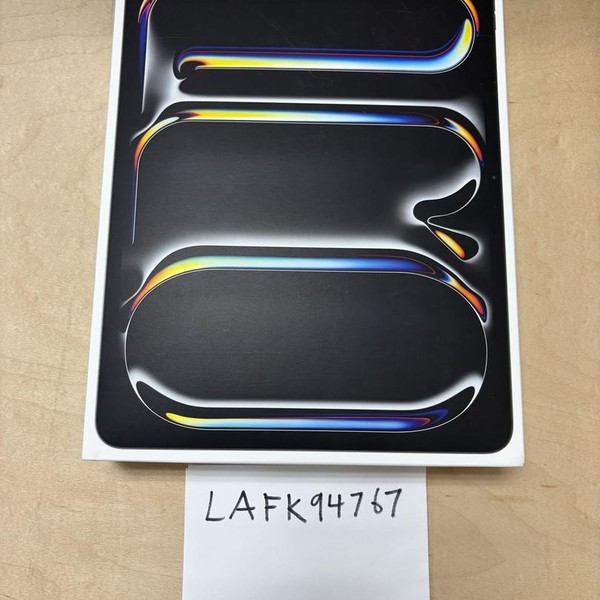 Apple iPad Pro 13 inch (M5) 2025 - Verizon, 256 GB, Space Black, Apple M5 9-Core, A3361, Standard Glass