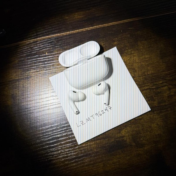 Apple AirPods Pro 2 - USB-C