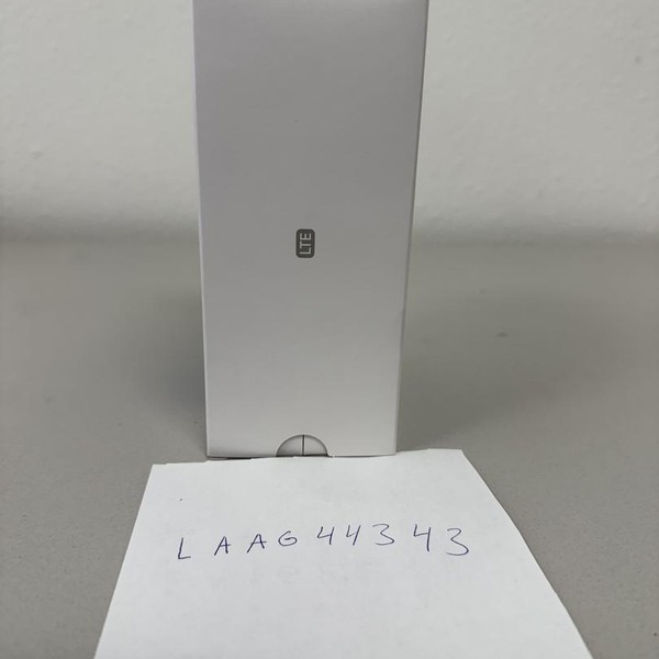 Google Pixel Watch 2 - Unlocked, Silver, LTE