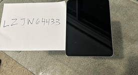 Mint
													Apple iPad 10th Gen - Unlocked, Silver, 64 GB, A2757, photo 1 of 37