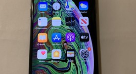 Mint
													Apple iPhone Xs Max - Unlocked, Gray, 64 GB, A1921, photo 3 of 8