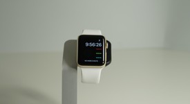 Good
													Apple Watch Series 2 42mm - Gold, 8 GB, A1758, Aluminum, photo 2 of 6