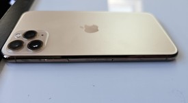 Mint
													Apple iPhone 11 Pro - Unlocked, Gold, 256 GB, A2160, photo 4 of 6
