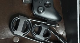 Good
													Xbox Series X (2020) - Black, 1 TB, standard, photo 3 of 3