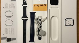 Good
													Apple Watch Series 7 41mm - AT&T, Midnight, A2475 - Cellular, Aluminum, photo 2 of 5