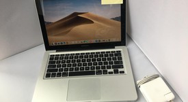 Good
													MacBook Pro 2011 (Unibody) - 13" - Silver, 500 GB, 4 GB, photo 1 of 6