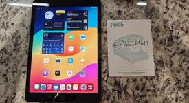 Good
													Apple iPad 9th Gen - Unlocked, Gray, 64 GB, A2603, photo 1 of 5