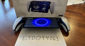 Mint
													PlayStation Portal Remote Player - White, photo 1 of 7