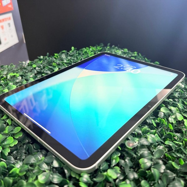 Apple iPad (11th Gen) - Unlocked, 128 GB, Silver, A3355