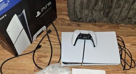 Mint
													PlayStation 5 Slim Digital Edition (2023) - White, 1 TB, photo 2 of 6