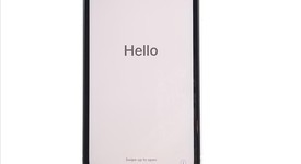 Mint
													Apple iPhone Xr - Unlocked, White, 64 GB, A1984, photo 1 of 5