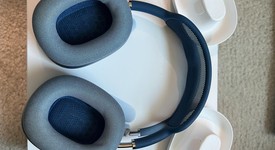 Used
													Apple AirPods Max - Sky Blue, photo 4 of 9