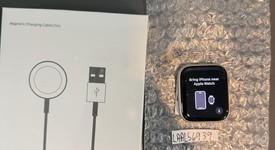 Mint
													Apple Watch SE 2nd Gen 44mm - Silver, A2723 - GPS, Aluminum, photo 1 of 6