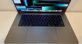 Good
													MacBook Pro 2021 - 16" - Apple M1 Pro 10-core, Gray, 512 GB, 32 GB, photo 4 of 6