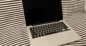 Good
													MacBook Pro 2015 (Retina) - 13" - Silver, 512 GB, 8 GB, photo 3 of 11