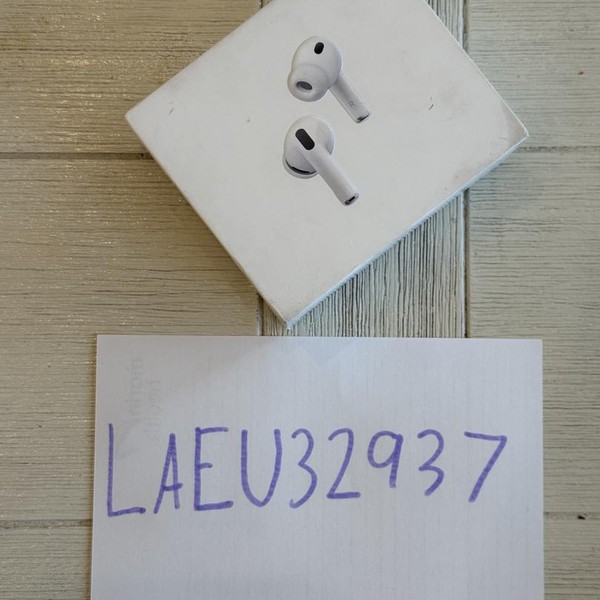 Apple AirPods Pro 3