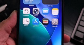 Mint
													Apple iPhone 17 Pro - Unlocked, Deep Blue, 256 GB, A3256, photo 4 of 16