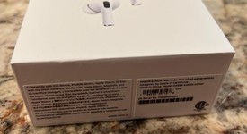 Used
													Apple AirPods Pro 2 - Lightning, photo 1 of 16
