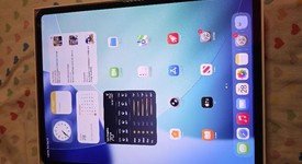 Mint
													Apple iPad Pro 13" (M4) 2024 - Unlocked, Black, 256 GB, 8 GB, A2926, Standard Glass, photo 2 of 11