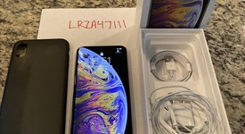 Mint
													Apple iPhone Xs Max - Verizon, Silver, 256 GB, A1921, photo 6 of 6