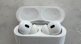 Used
													Apple AirPods Pro 2nd Gen - USB-C, photo 1 of 6